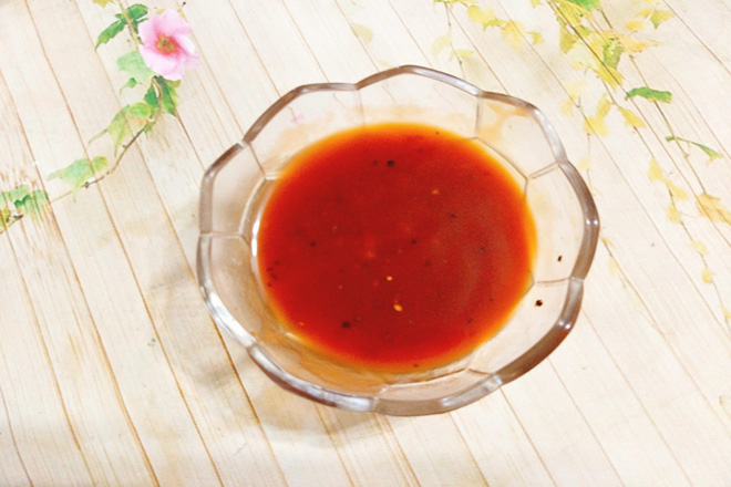 Nước sốt đậm đà, màu sắc bắt mắt