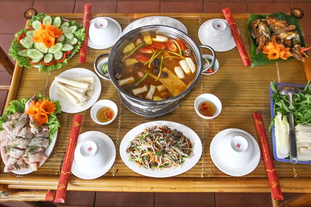 Nhà hàng Mường Hoa Quán