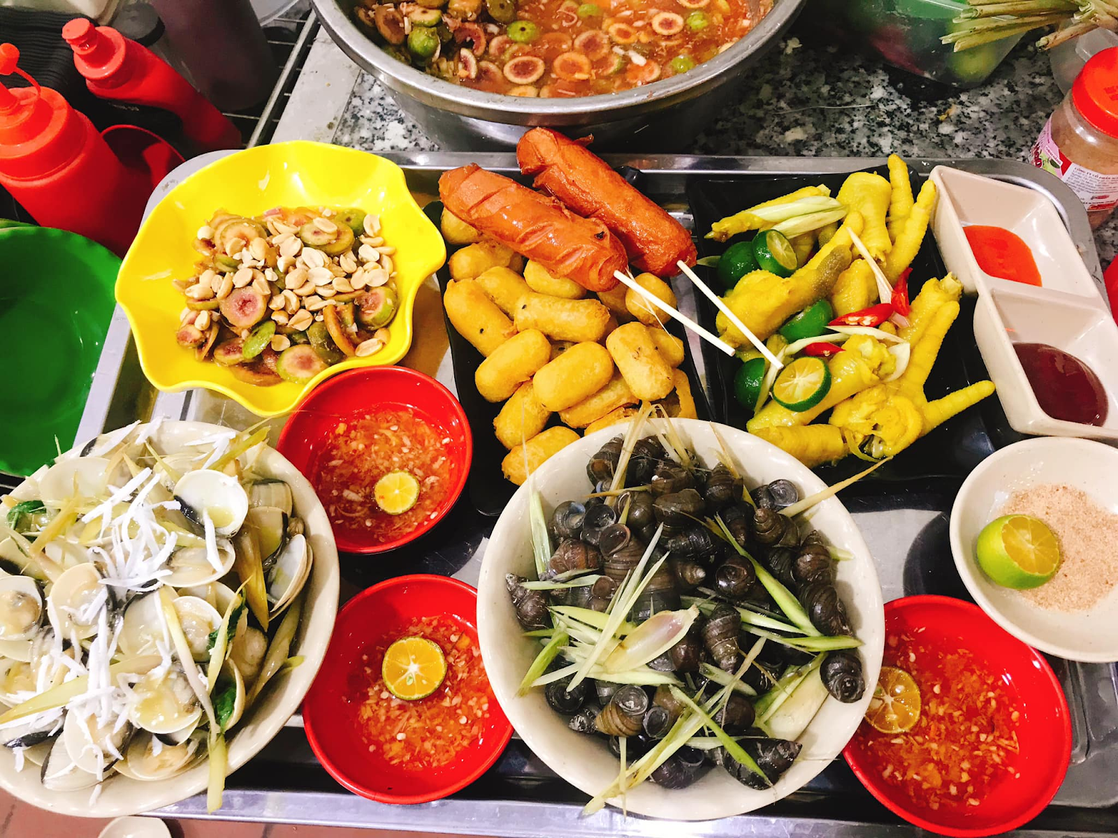 Quán ốc Chương Mỹ