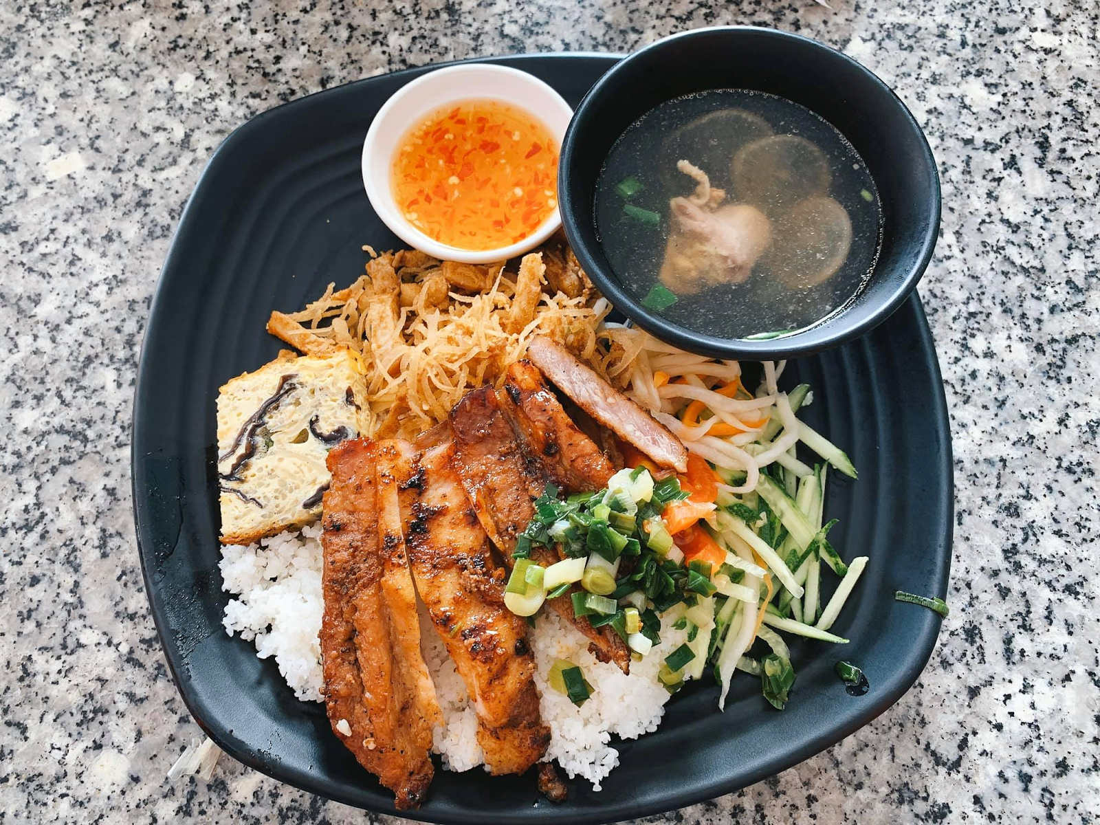 Quán cơm tấm Quốc Oai