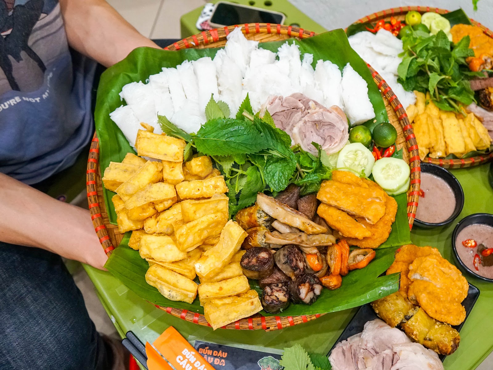 Top 10 Quán bún đậu mắm tôm Bình Định ăn là mê - Quán Cà Phê