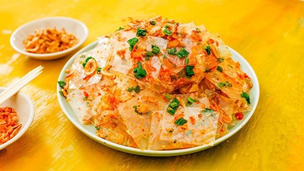 Bánh tráng Sài Gòn và những biến tấu cực ngon, cực lạ
