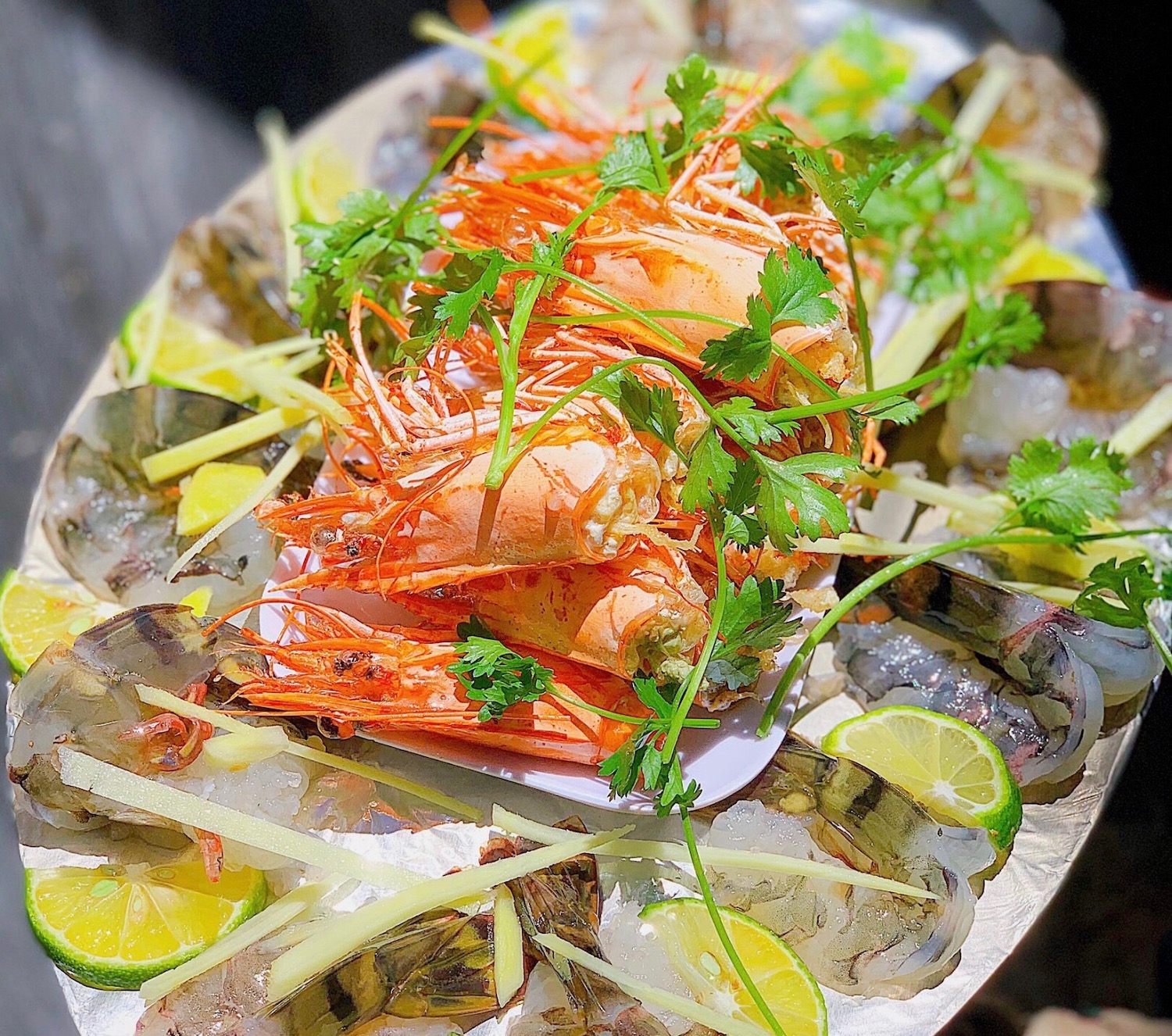Nhà hàng Quang Anh - Vua cua Ô Loan Phú Yên với các món hải sản thơm ngon,  sẵn sàng hạ gục bất kỳ tín đồ ẩm thực nào