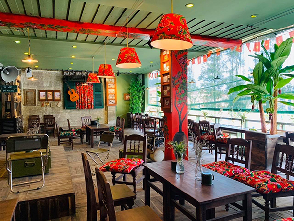 Cà phê Bao Cấp 1977 - Hồ Mắt Ngọc - Triptrip.info - Plan Tour cho người đi du lịch đầy đủ nhất