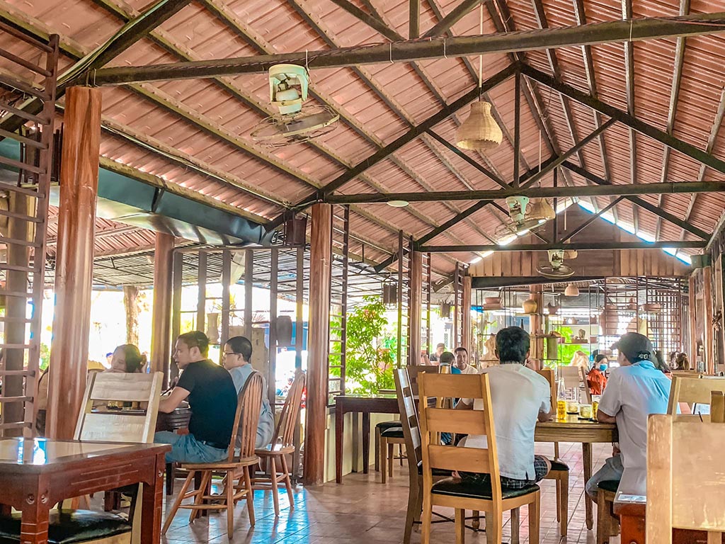 14+ Quán Cafe Ở Bến Tre View Đẹp, Đồ Uống Ngon & Giá Tốt