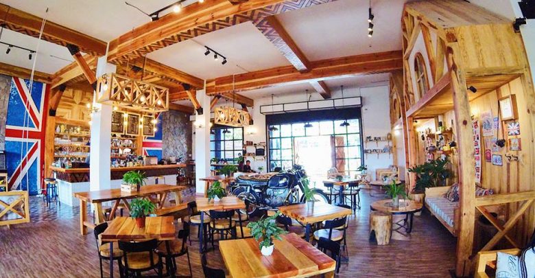 Woodstock Đà Lạt - Quán cafe và homestay cứ giơ máy lên là auto đẹp - Du Lịch Chất