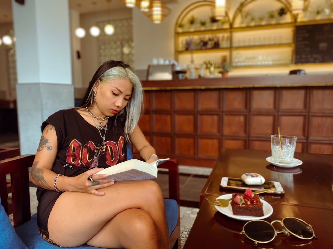 dịch vụ